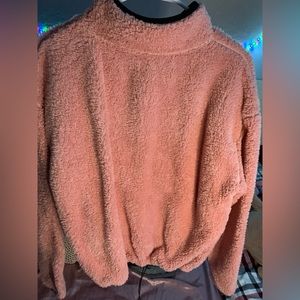 Pink sweater same as the white one